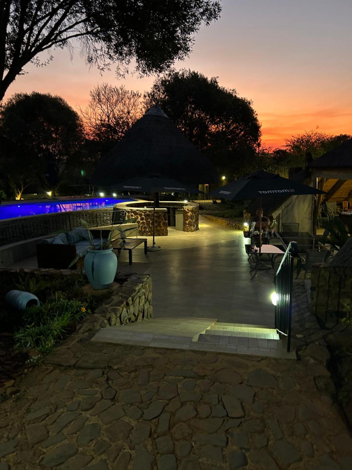 Tidimalo Lodge Рустенбург Екстериор снимка